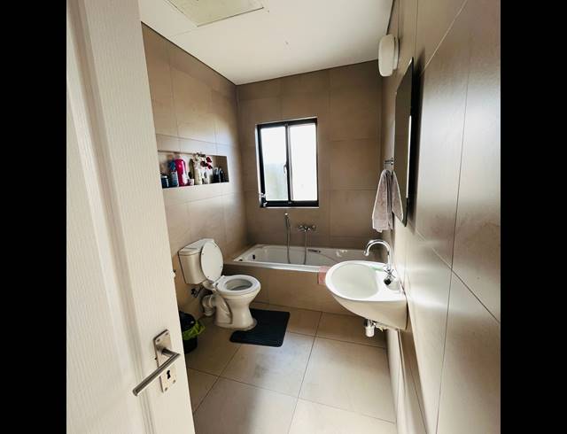 2 BEDROOM APARTMENT TO LET IN WAVERLEY
